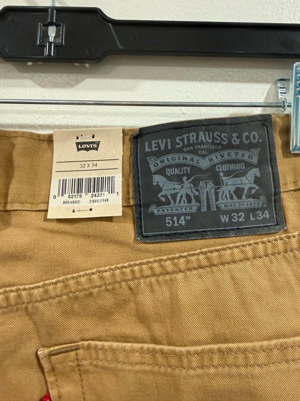 Levi’s 514 Straight Jeans - Picture 4 of 5